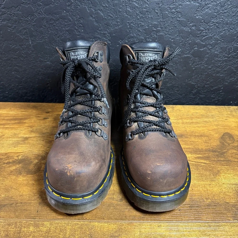 Dr. Martens Industrial 52/HUD/W Brown Crazy Horse Steel Toe Boot Mens 7 Womens 8